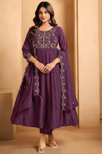 Wine embroidered silk blend kurta pant dupatta set