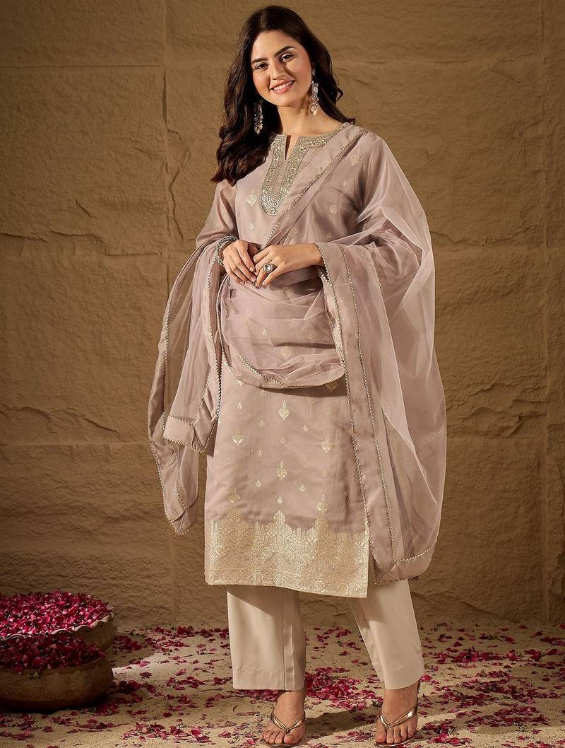 peach embroidered silk blend kurta pant dupatta set