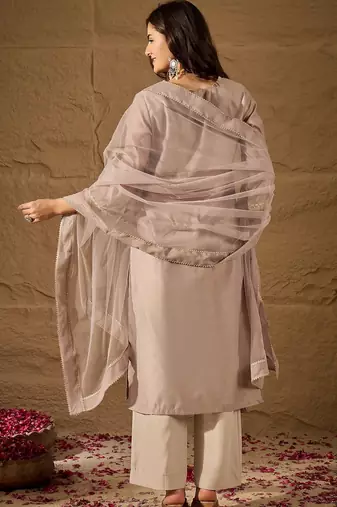 peach embroidered silk blend kurta pant dupatta set