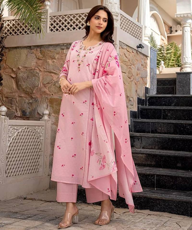 pink embroidered chanderi silk kurta pant dupatta set