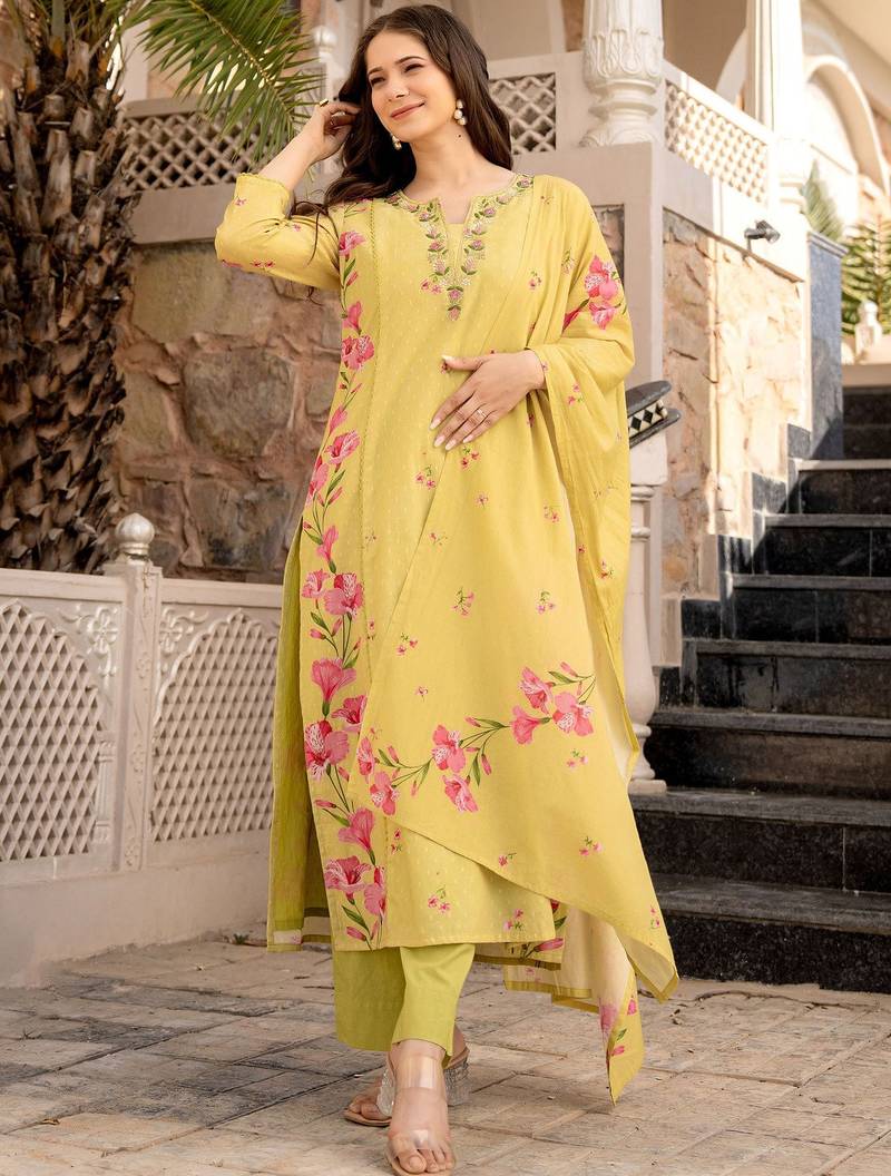 yellow embroidered chanderi silk kurta pant dupatta set