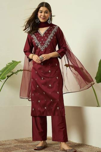 Maroon embroidered silk blend kurta pant dupatta set