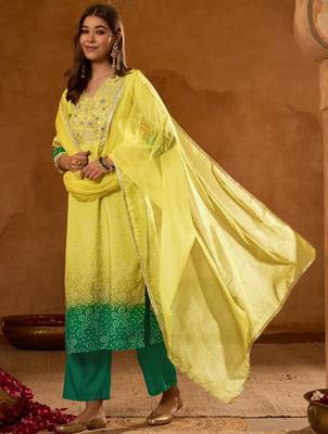 Yellow embroidered chinon silk kurta pant dupatta set 2