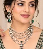 Green mehandi-plated agate stone necklace set with earrings & maang tikka