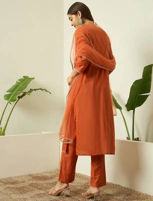 Rust embroidered silk blend kurta pant dupatta set 3