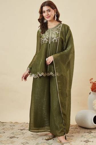 Mhendi embroidered crunchy silk kurta plazzo dupatta set