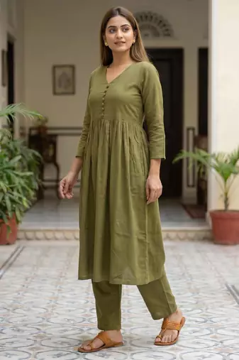 Women's Long Flared V-Neck with Button Details Anarkali shape Empire Waist,Kurta Pant Set