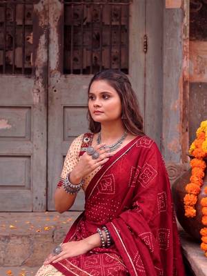 Women Bandhej Print Tasar Silk Lehenga Choli Set with Gamthi Embroidery Blouse - Free Size 3