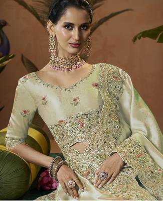 designer pista silk blend fabric saree with pista silk blend blouse fabric 2