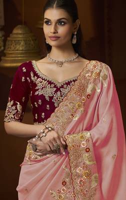 designer peaach soft jacquard fabric saree with maroon silk blend blouse fabric 2