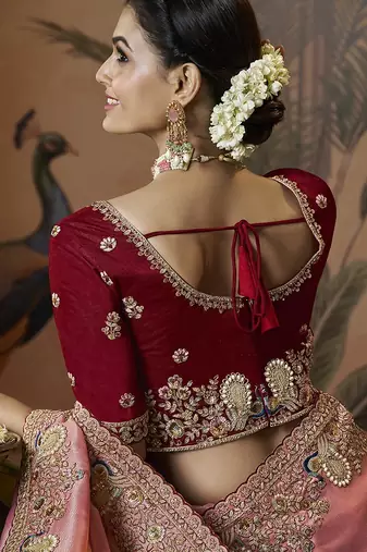 designer peach soft jacquard fabric saree with maroon silk blend blouse fabric