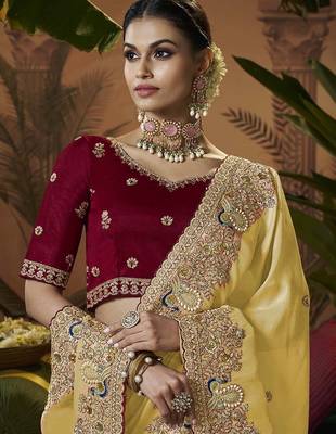 designer yellow soft jacquard fabric saree with maroon silk blend blouse fabric 2