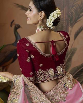 designer pink soft jacquard fabric saree with maroon silk blend blouse fabric 3