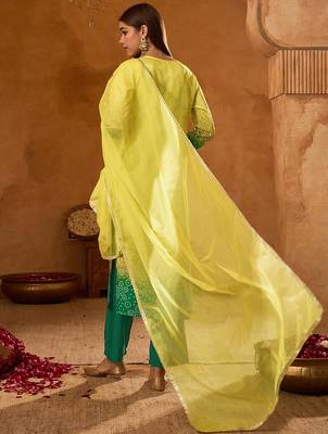 Yellow embroidered chinon silk kurta pant dupatta set 5