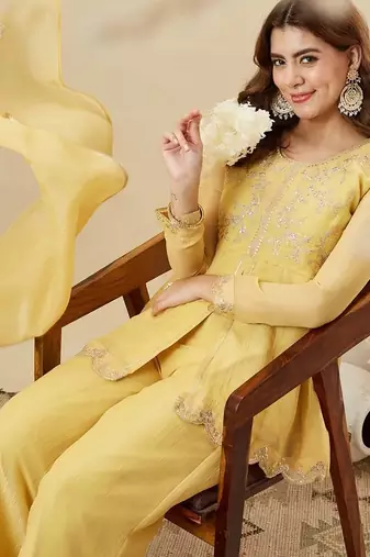 Yellow embroidered crunchy silk kurta plazzo dupatta set