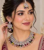Multi mehandi-plated agate stone necklace set with earrings & maang tikka