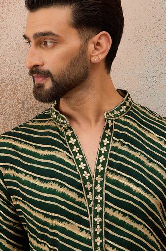 Men's green viscose rayon printed leheriya kurta stylish festive ethnic wear