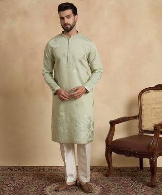 Men's green silk blend embroidered solid kurta – stylish festive ethnic wear 2