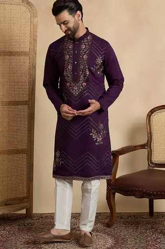 Men's violet silk blend embroidered solid kurta stylish festive ethnic wear