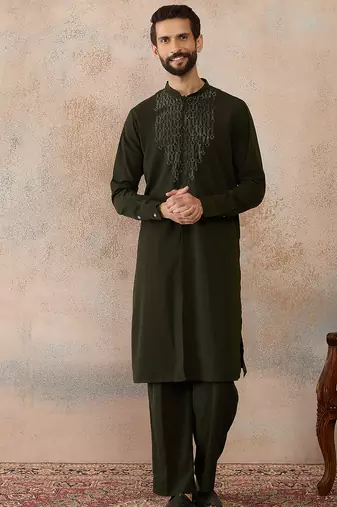 Men's green viscose rayon printed design ethnic motifs kurta with trousers trendy festive & wedding wear