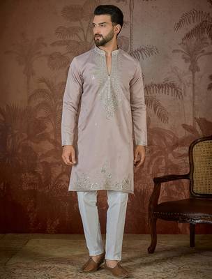 Men's lavender silk blend embroidered solid kurta – stylish festive ethnic wear 2