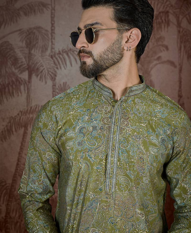 Men's green viscose rayon embroidered ethnic motifs kurta – stylish festive ethnic wear