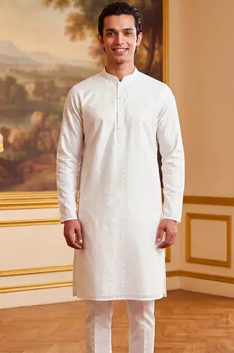 Men's white pure cotton woven design ethnic motifs kurta stylish festive ethnic wear