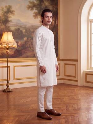 Men's white pure cotton woven design ethnic motifs kurta – stylish festive ethnic wear 3