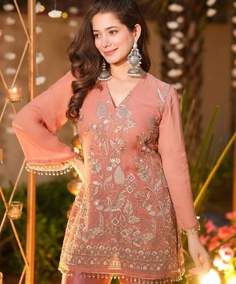 Women Ethnic Motifs Embroidered Regular Thread Work Kurta with Trousers 3
