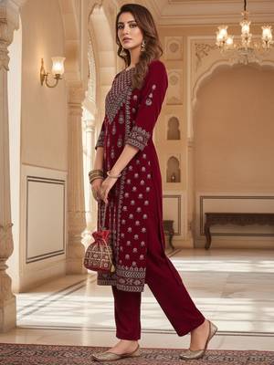 Maroon floral printed velvet kurta trouser set 4