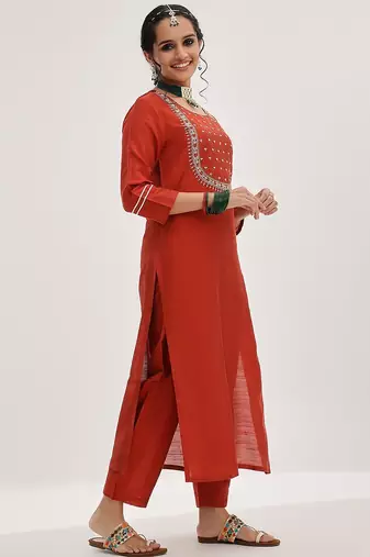 Maroon floral embroidered art silk kurta trouser dupatta set