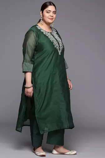 Green floral embroidered cfloraleri silk kurta trouser dupatta set