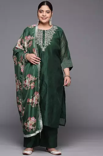 Green floral embroidered cfloraleri silk kurta trouser dupatta set