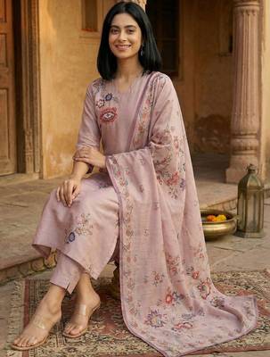 Peach floral printed cfloraleri silk kurta trouser dupatta set 2