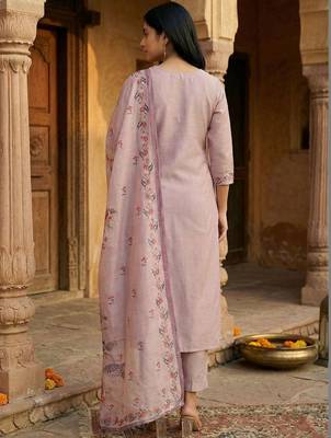 Peach floral printed cfloraleri silk kurta trouser dupatta set 5