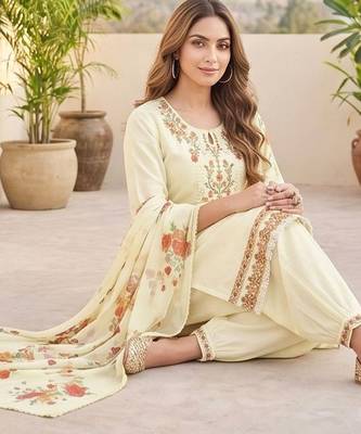 Cream floral embroidered silk blend kurta patiala dupatta set 3