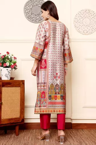 Off white floral printed cfloraleri silk kurta trouser set