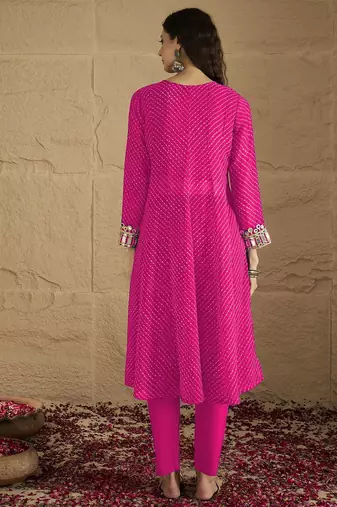 Pink floral embroidered georgette kurta trouser set