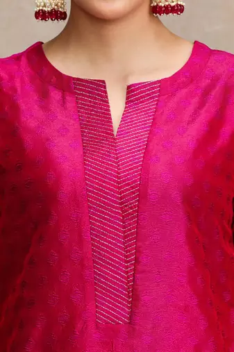 Pink floral printed silk blend kurta trouser dupatta set