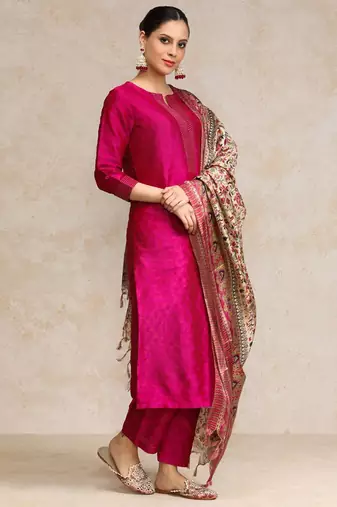 Pink floral printed silk blend kurta trouser dupatta set