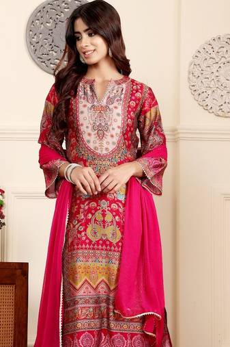 Pink floral printed cfloraleri silk kurta trouser dupatta set