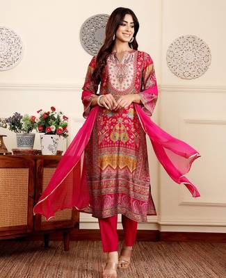 Pink floral printed cfloraleri silk kurta trouser dupatta set 2
