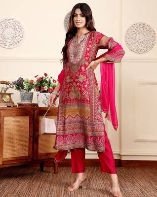 Pink floral printed cfloraleri silk kurta trouser dupatta set 4