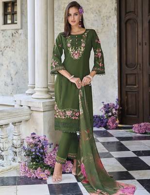 Green floral embroidered cotton kurta trouser dupatta set 3
