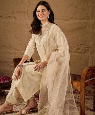 Beige embroidery silk blend kurta with pant and dupatta 1