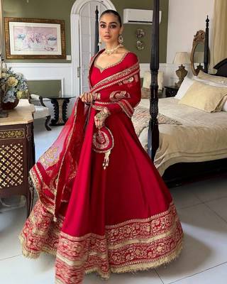 Red bridal anarkali suit with heavy embroidered dupatta and golden border 2