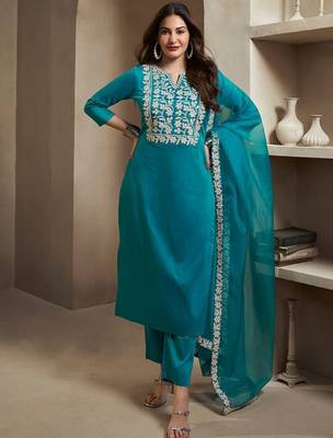 Blue embroidery silk blend kurta with pant and dupatta 2