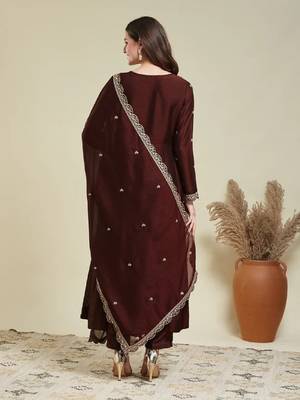 Coffee embroidery vichitra silk kurta with pant and dupatta 4