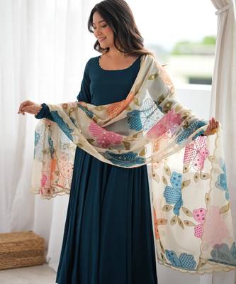 Women's Beautiful Solid Roman Silk Fabric Flared Anarkali Pant and Dupatta Set 2