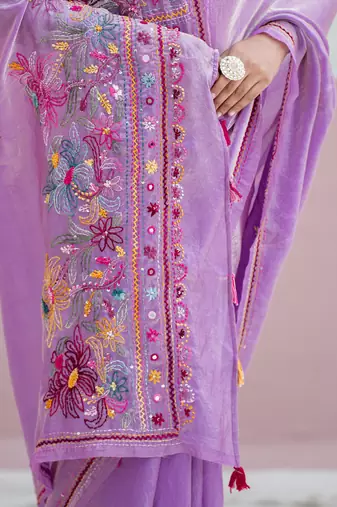 ritti space silk blend with thread hand embroidery